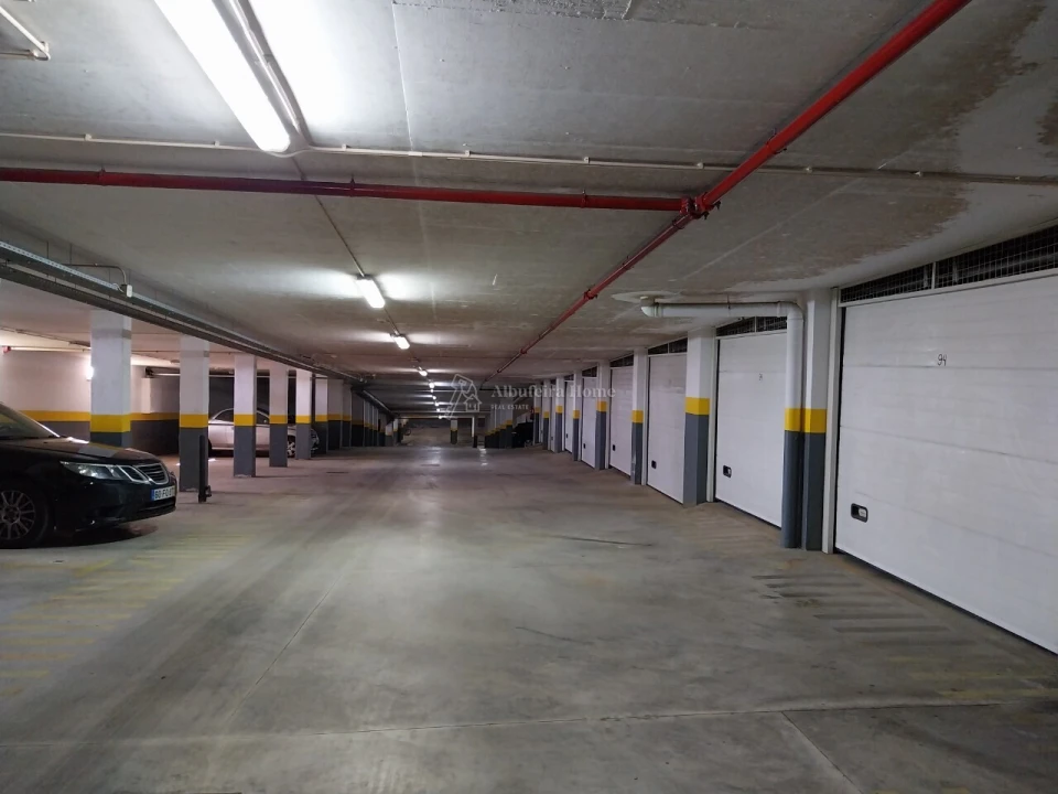 Apartamento T2 para Venda em Albufeira e Olhos de Água Foto 3