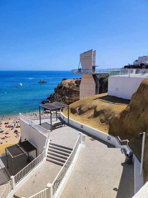 Moradia T3 para Venda em Albufeira e Olhos de Água
