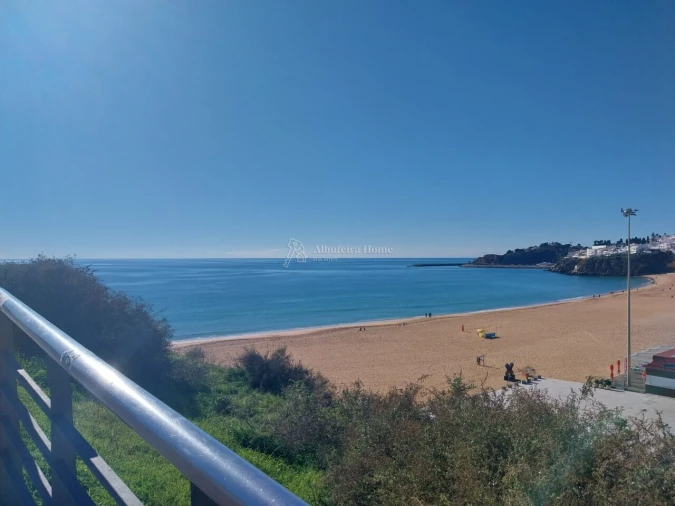 Moradia T3 para Venda em Albufeira e Olhos de Água Foto 24