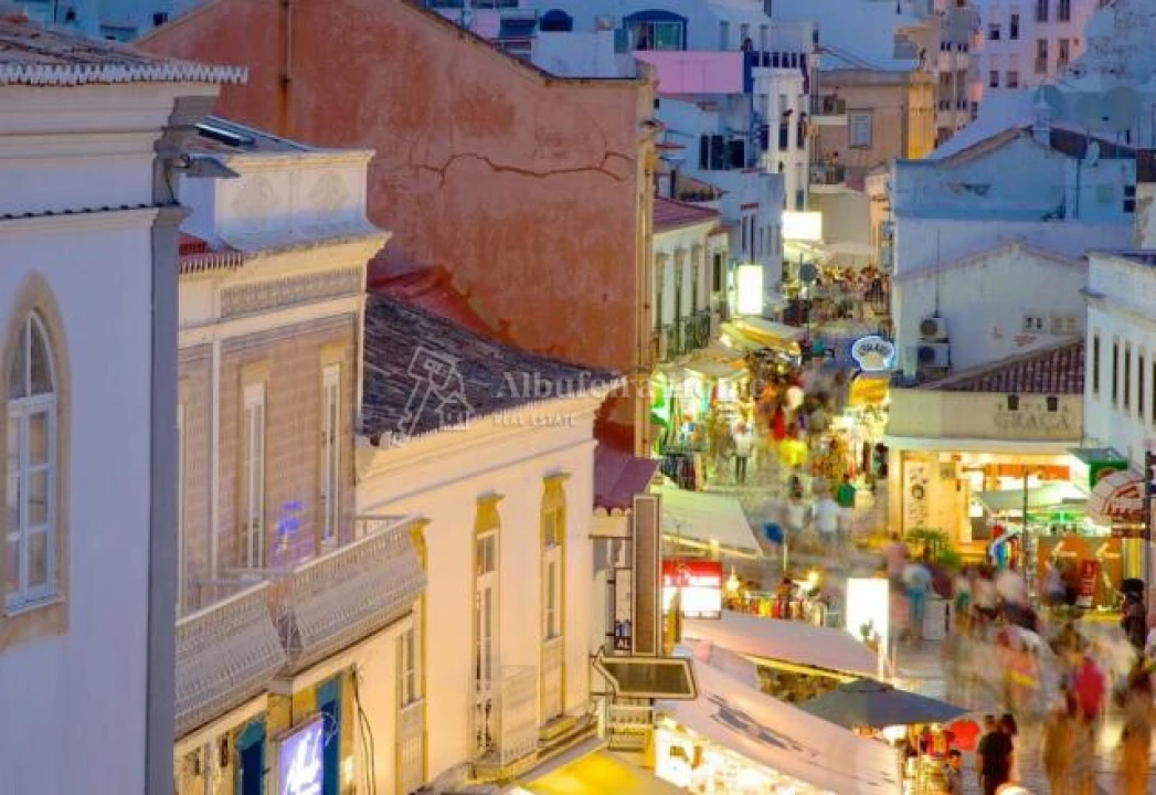 Moradia T14 para Venda em Albufeira e Olhos de Água Foto 60