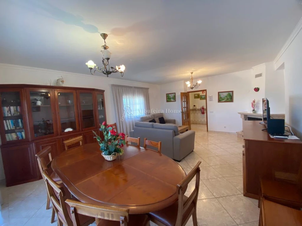 Moradia T14 para Venda em Albufeira e Olhos de Água Foto 55