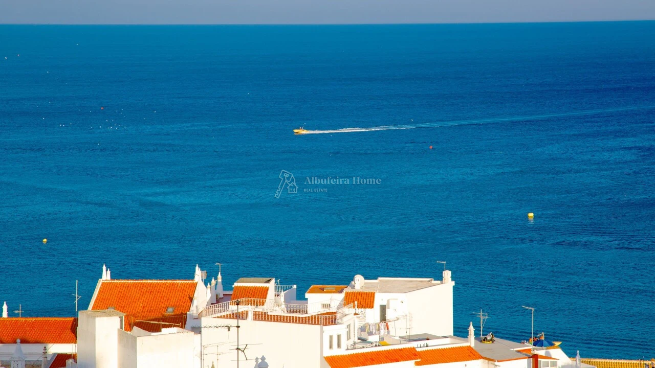 Moradia T14 para Venda em Albufeira e Olhos de Água Foto 59