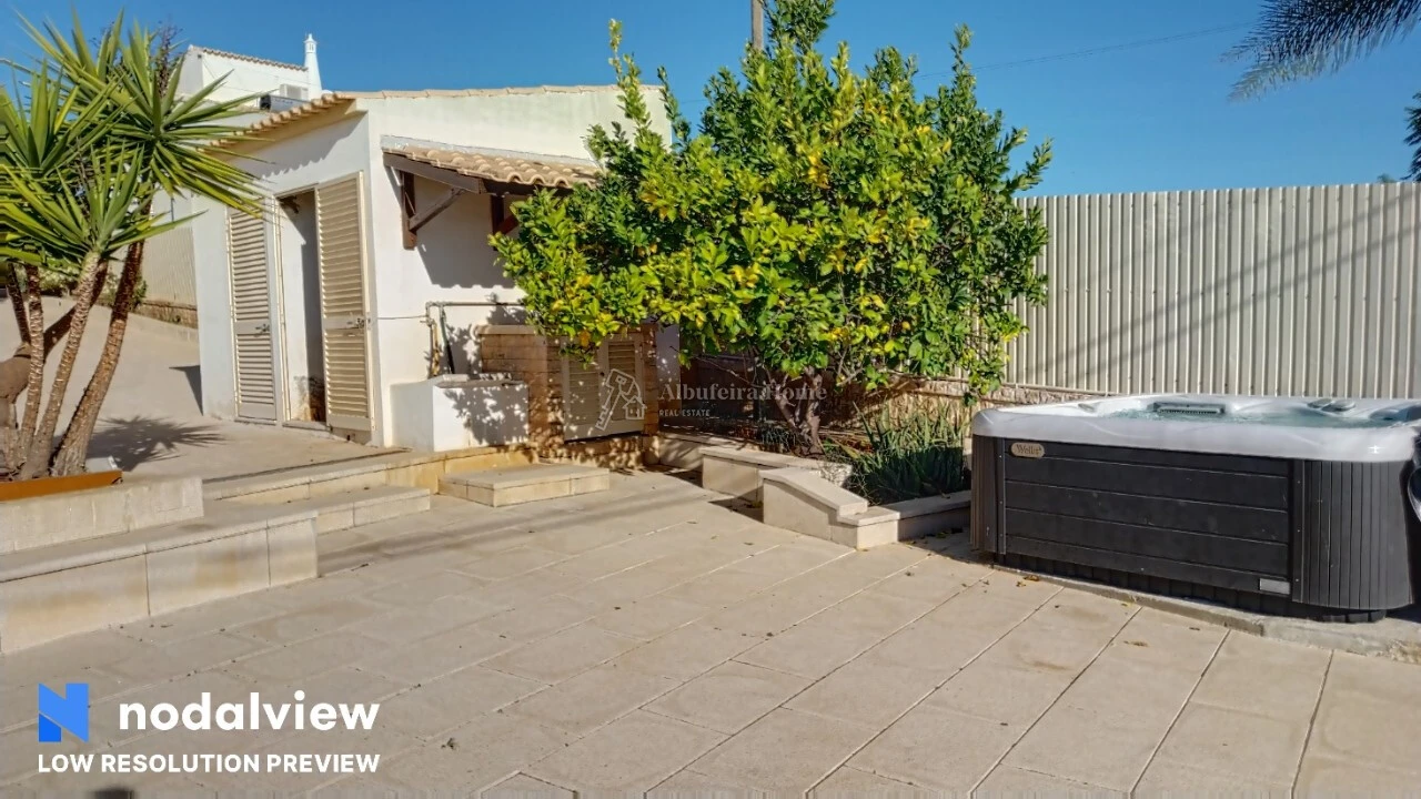 Moradia T14 para Venda em Albufeira e Olhos de Água Foto 3
