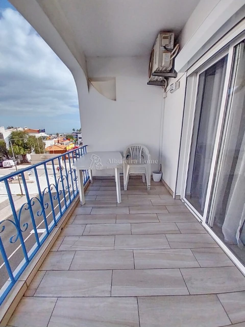 Apartamento T1 para Venda em Albufeira e Olhos de Água