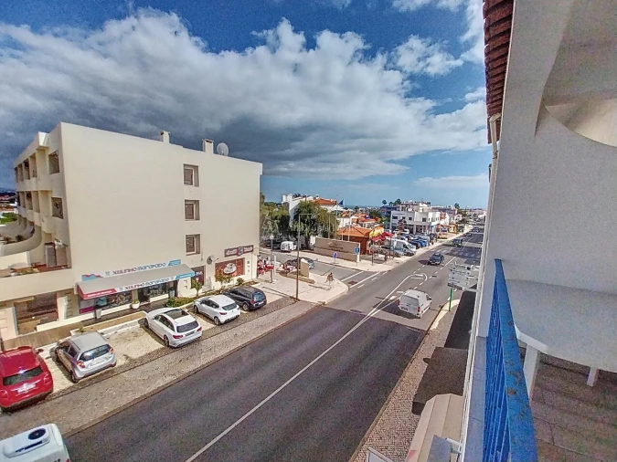 Apartamento T1 para Venda em Albufeira e Olhos de Água Foto 3
