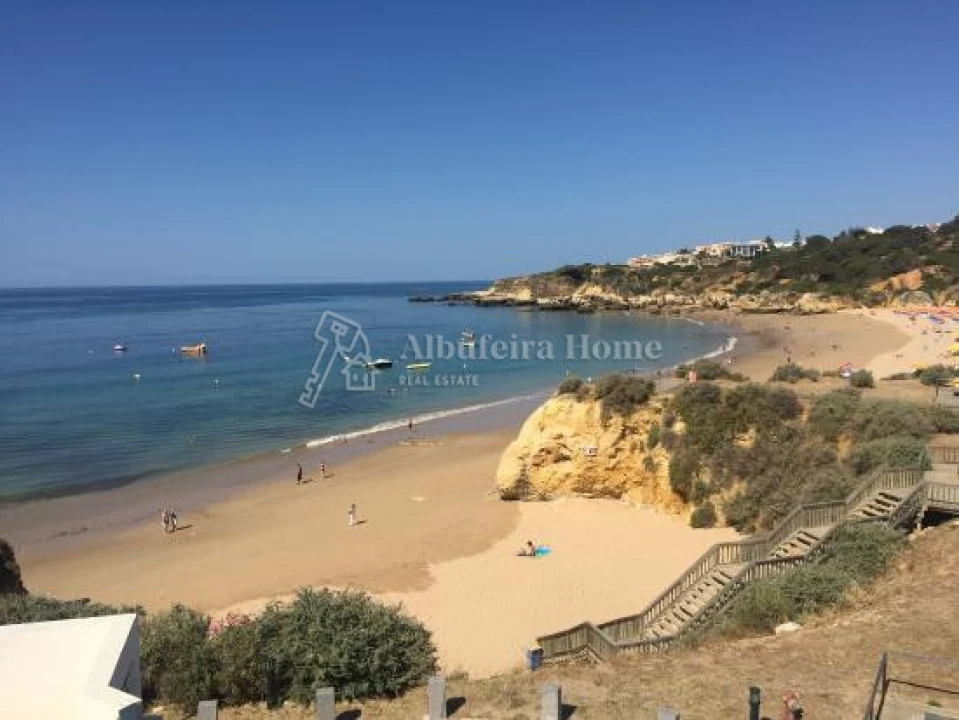 Apartamento T2 para Venda em Albufeira e Olhos de Água Foto 1