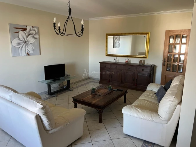 Apartamento T2 para Venda em Albufeira e Olhos de Água Foto 3