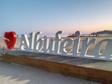 Moradia T3 para Venda em Albufeira e Olhos de Água