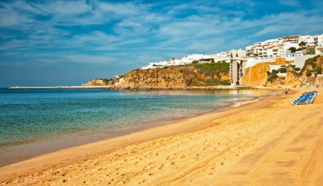 Moradia T3 para Venda em Albufeira e Olhos de Água