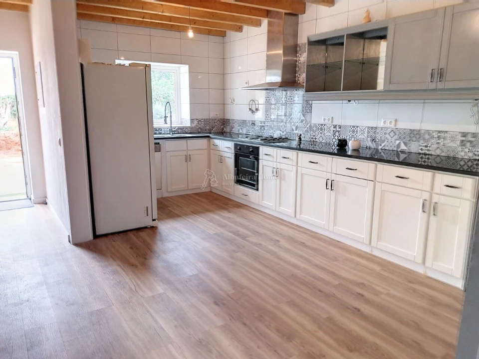 Moradia T5 para Venda em Ferreiras Foto 22