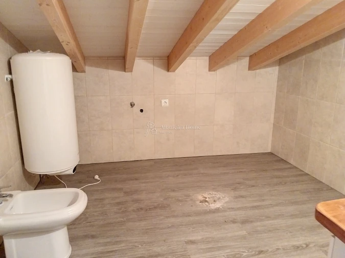 Moradia T5 para Venda em Ferreiras Foto 8