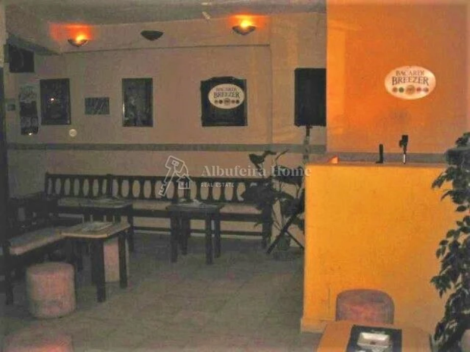 Prédio para Venda em Albufeira e Olhos de Água Foto 8