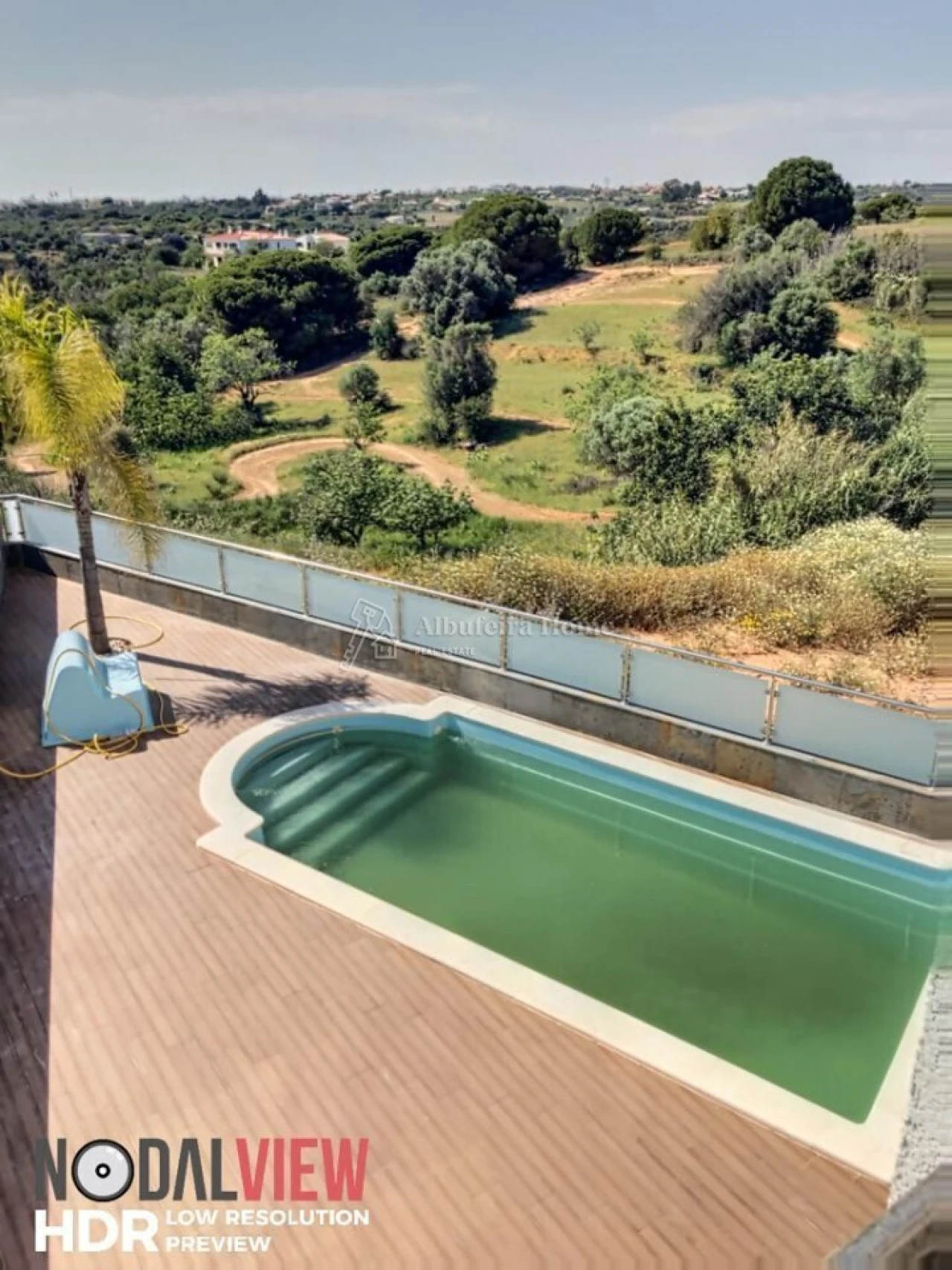 Moradia T4 para Venda em Albufeira e Olhos de Água Foto 12