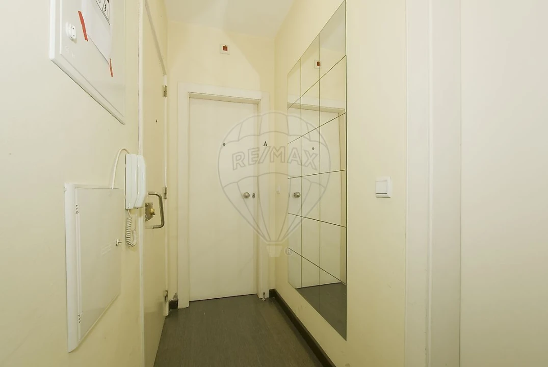 Prédio para Venda em Santo António Foto 19