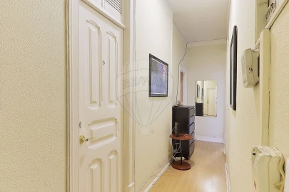 Prédio para Venda em Santo António