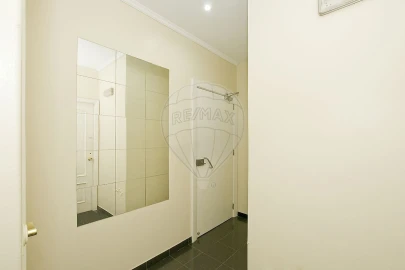 Prédio para Venda em Santo António