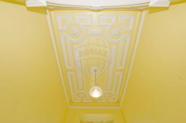 Prédio para Venda em Santo António Foto 5