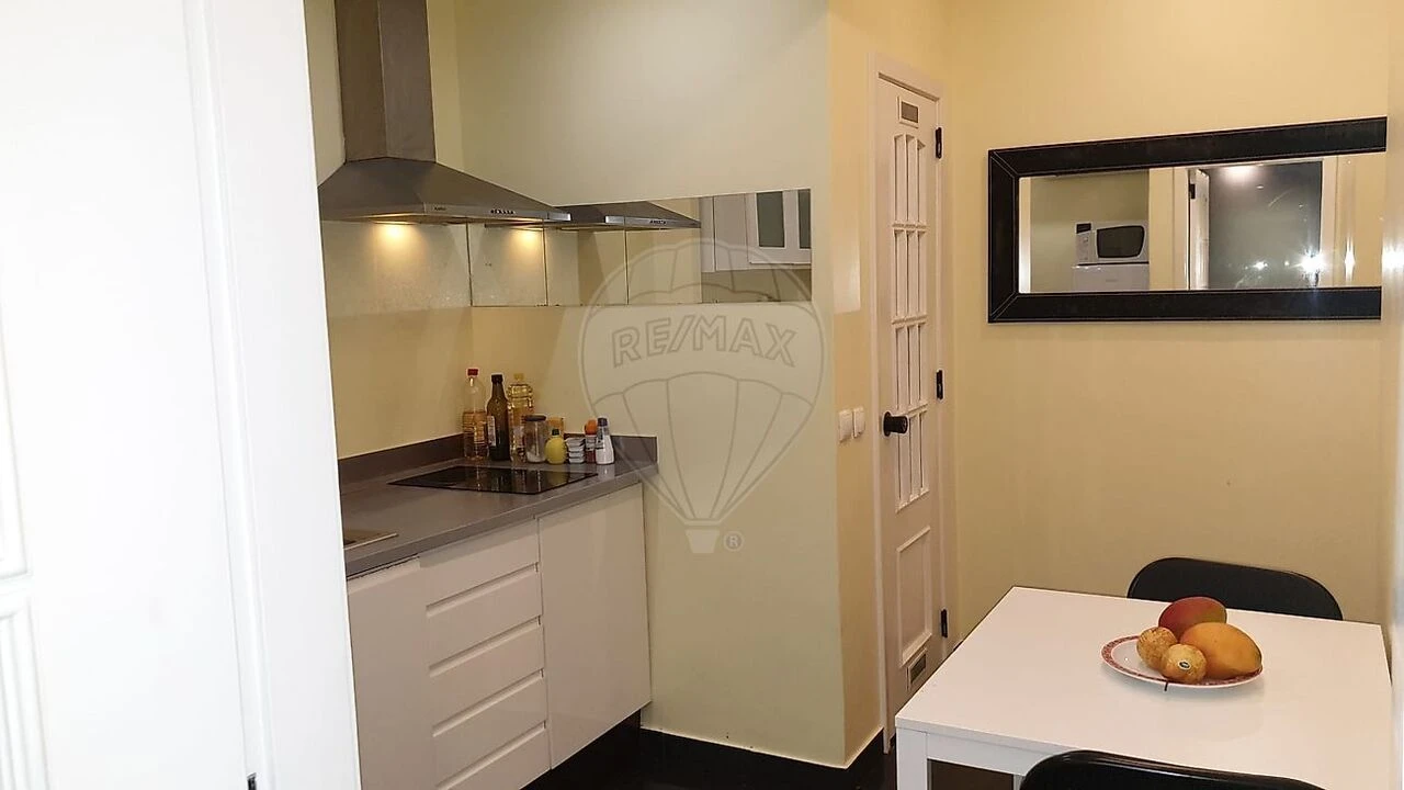 Prédio para Venda em Santo António Foto 9