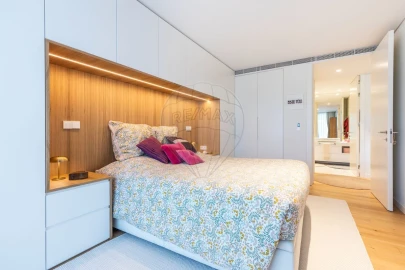 Apartamento T1 para Venda em Campolide