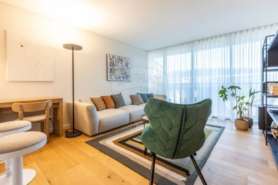 Apartamento T1 para Venda em Campolide