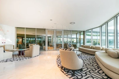 Apartamento T1 para Venda em Campolide