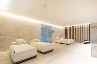 Apartamento T1 para Venda em Campolide