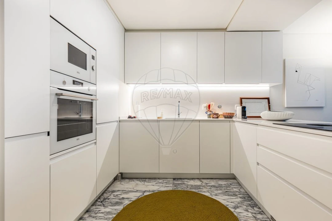 Apartamento T1 para Venda em Campolide Foto 13