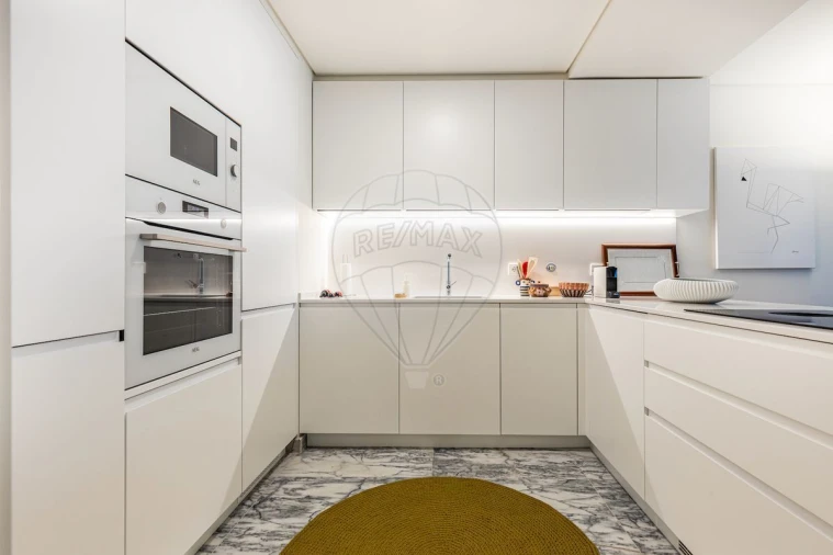 Apartamento T1 para Venda em Campolide Foto 13