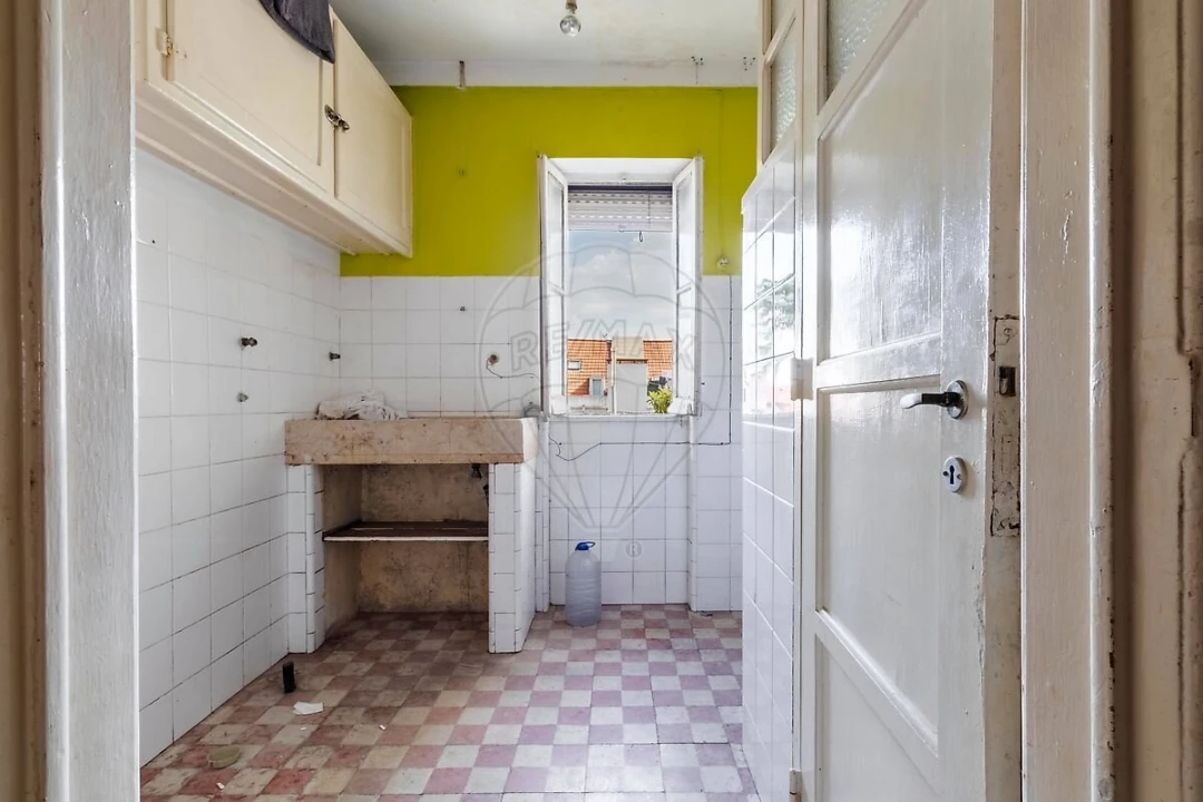 Prédio para Venda em Estrela Foto 8