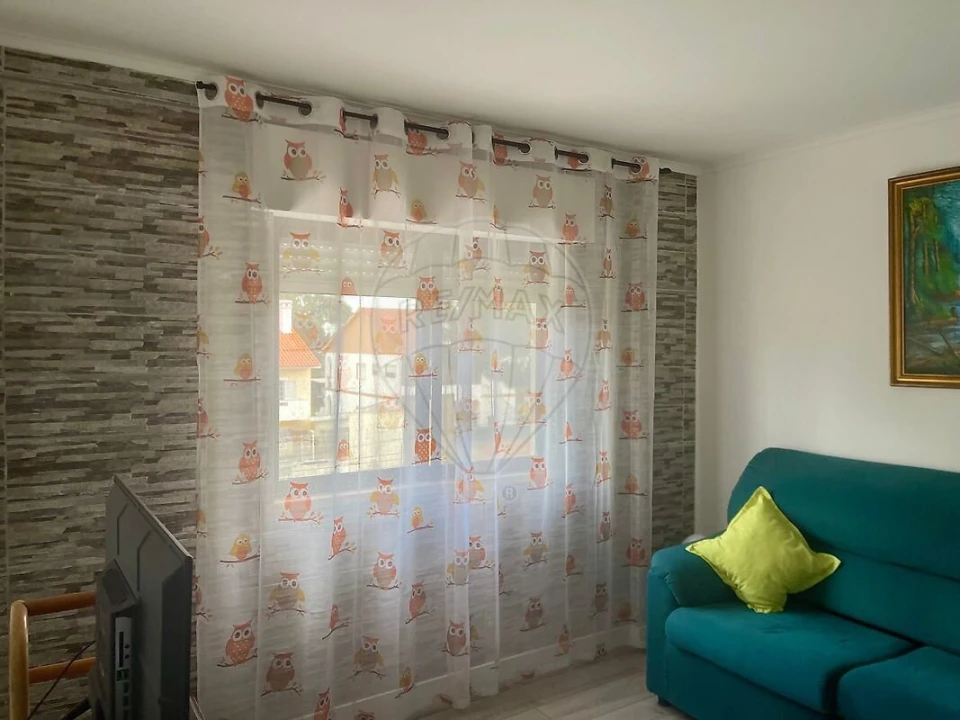 Apartamento T2 para Venda em Quinta do Conde Foto 3