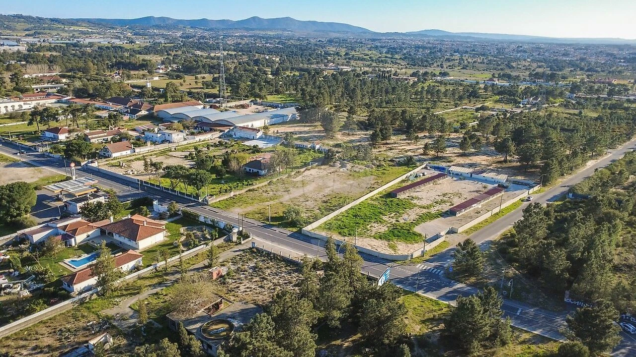 Terreno para Venda em Quinta do Anjo Foto 2