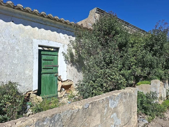 Terreno para Venda em Olhão Foto 1