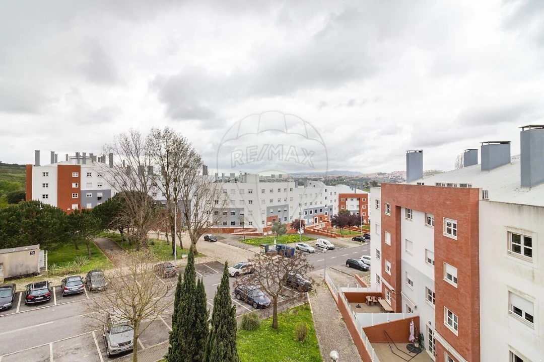 Apartamento T2 para Venda em Venteira Foto 29