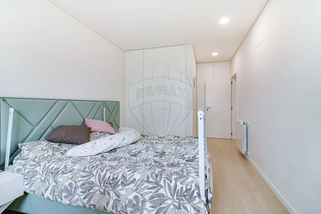 Apartamento T2 para Venda em Venteira Foto 17