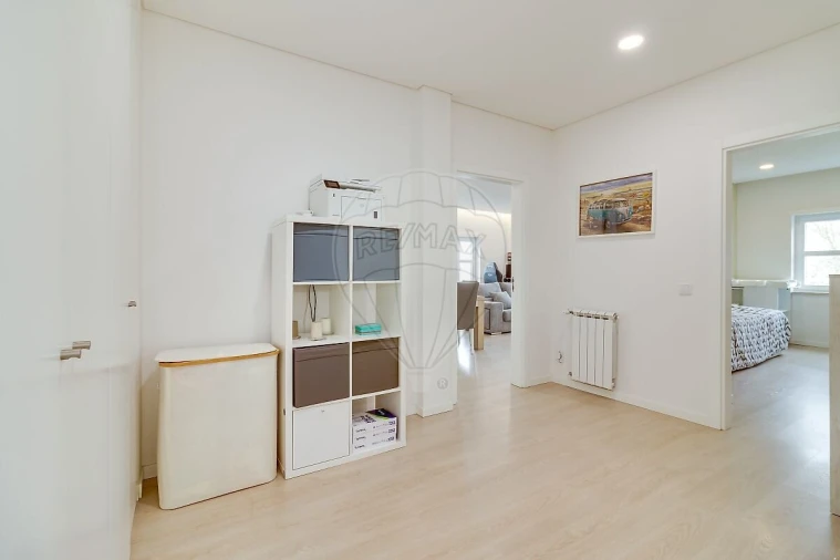 Apartamento T2 para Venda em Venteira Foto 18