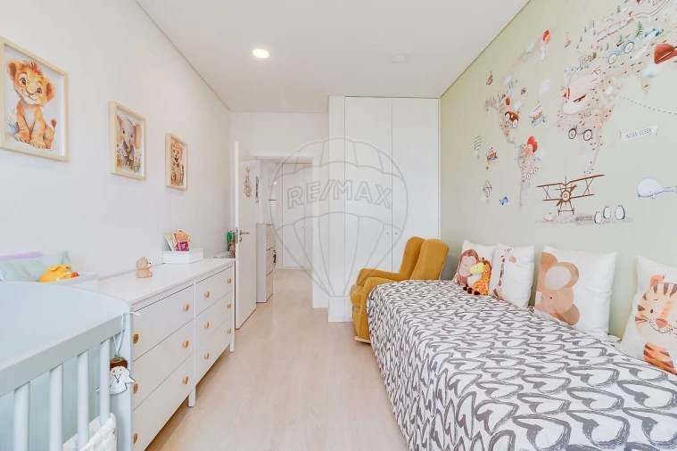 Apartamento T2 para Venda em Venteira Foto 20