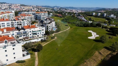Apartamento T4 para Venda em Lumiar