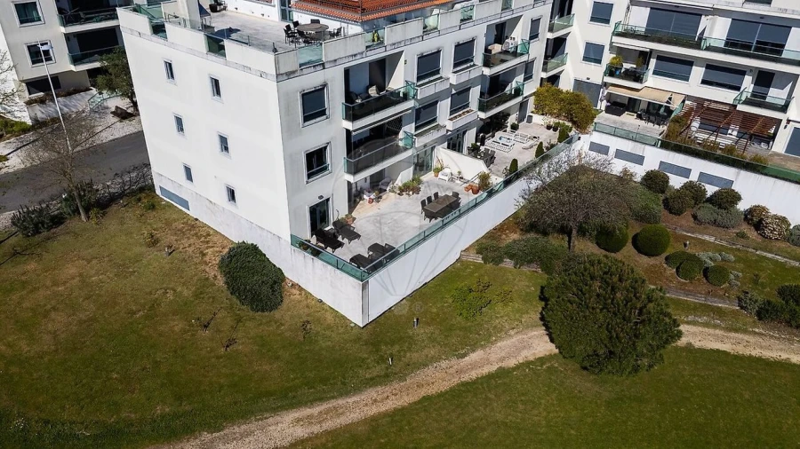 Apartamento T4 para Venda em Lumiar Foto 45