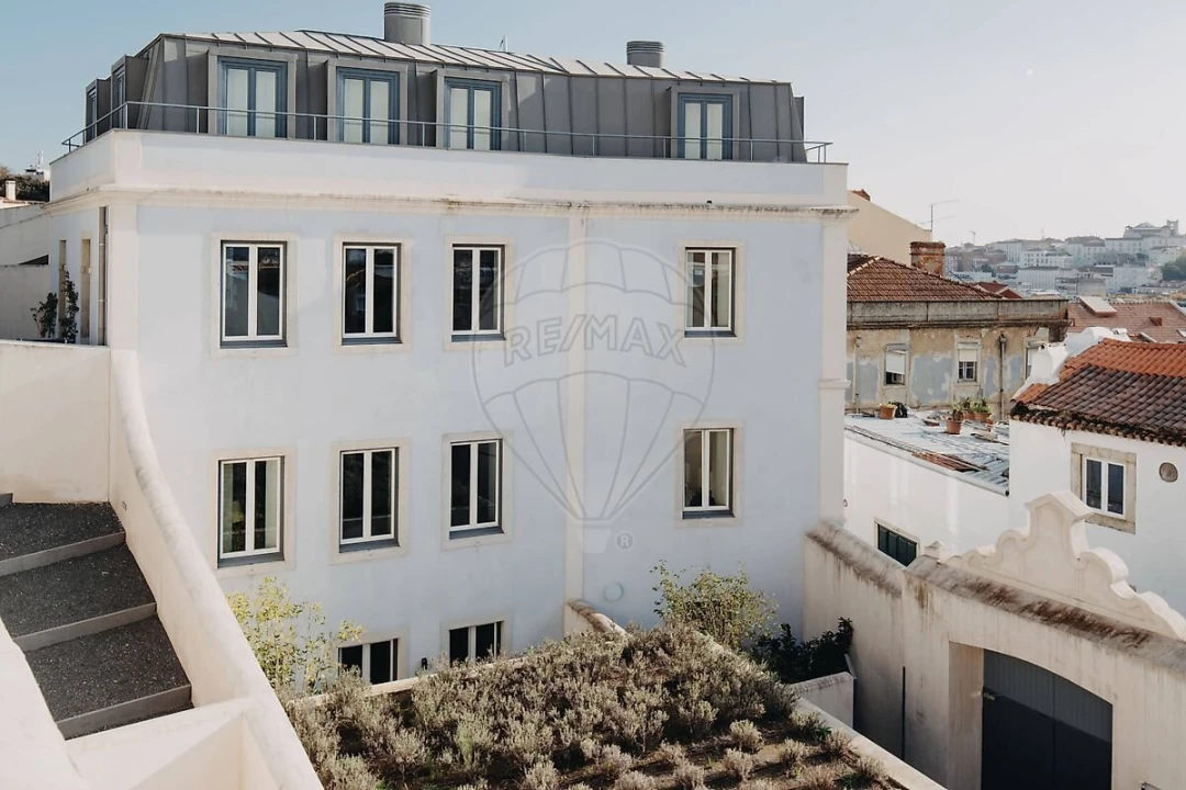 Apartamento T1 para Venda em Santo António Foto 15
