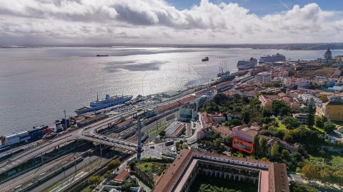 Prédio para Venda em São Vicente