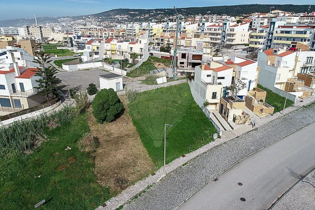 Terreno para Venda em Buarcos Foto 9