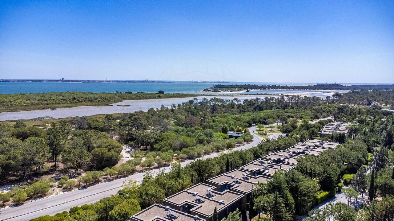 Moradia T2 para Venda em Carvalhal Foto 47