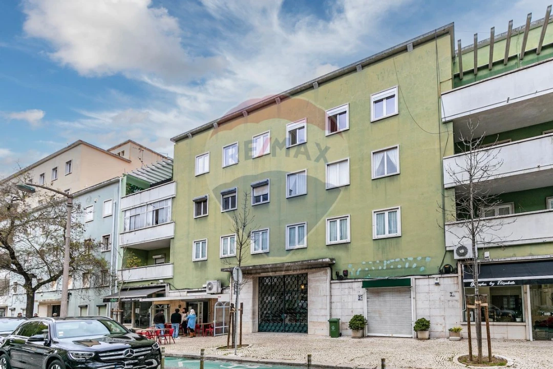 Prédio para Venda em Areeiro Foto 1