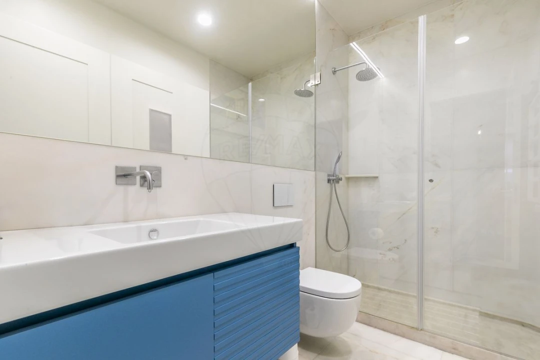 Apartamento T2 para Venda em Arroios Foto 12