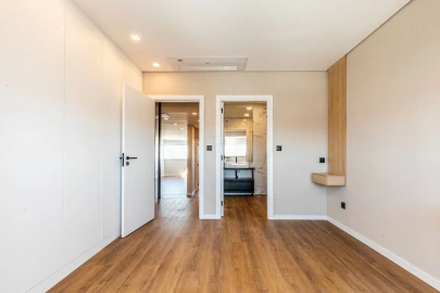 Apartamento T2 para Venda em Areeiro