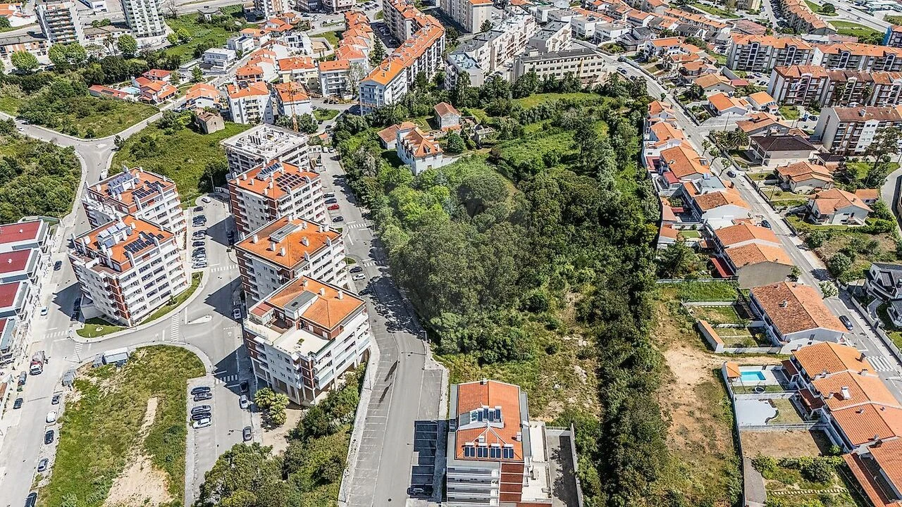 Quinta T4 para Venda em Tavarede Foto 13