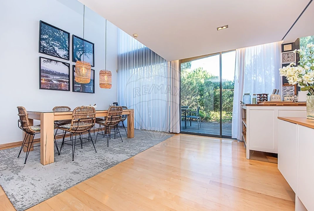 Moradia T2 para Venda em Carvalhal Foto 1