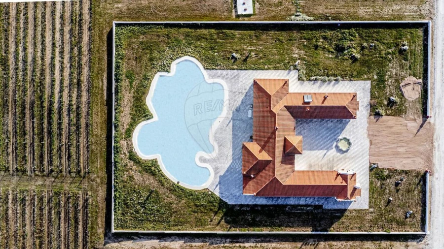 Quinta T6 para Venda em Redondo Foto 36