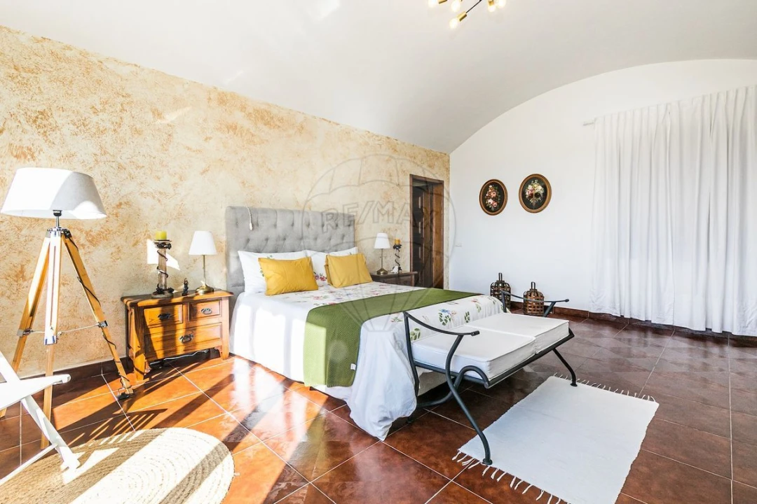 Quinta T6 para Venda em Redondo Foto 23