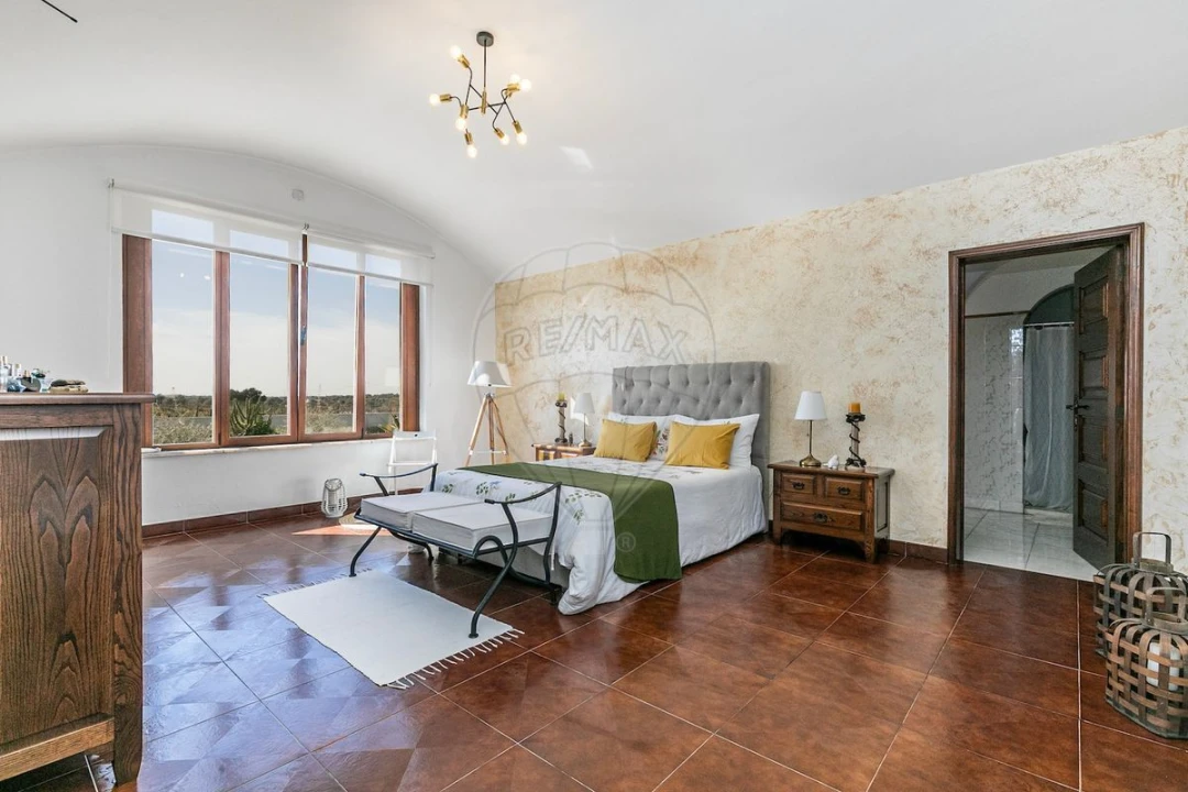 Quinta T6 para Venda em Redondo Foto 13